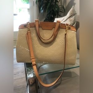 Louis vuitton Brea satchel Bag